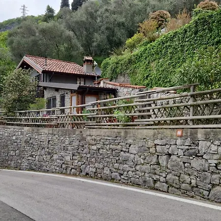 La Casetta 23 Perledo